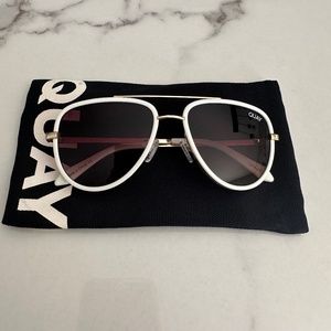 NEW Quay "All in mini" sunglasses